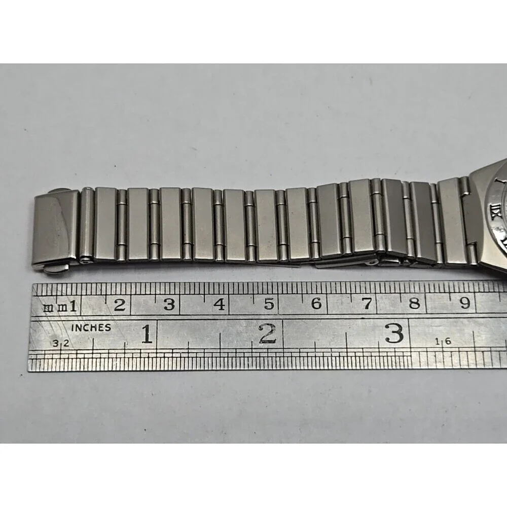 Wang Jin Pyng Gift Crocodile International A474 Quartz Watch New Battery Silver